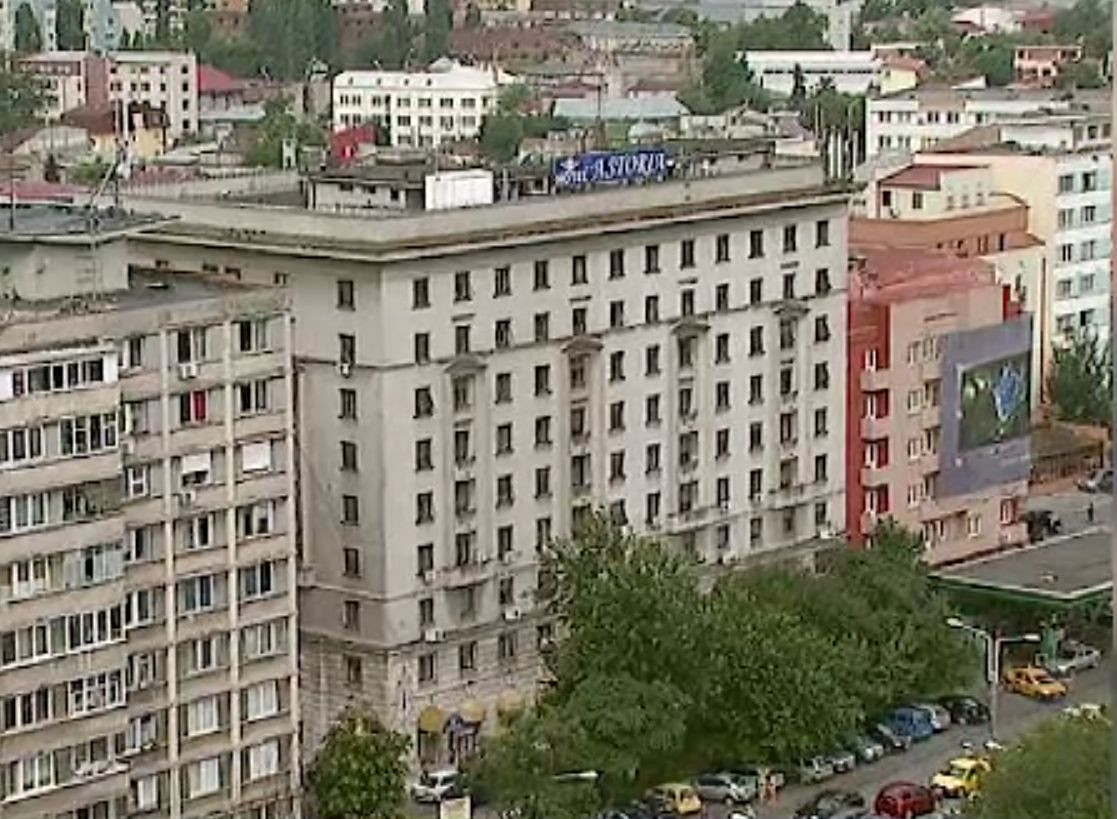 Verdict surprinzător. Nimeni nu e tras la răspundere pentru vânzarea păguboasă a Hotelului Astoria, în urmă cu 12 ani