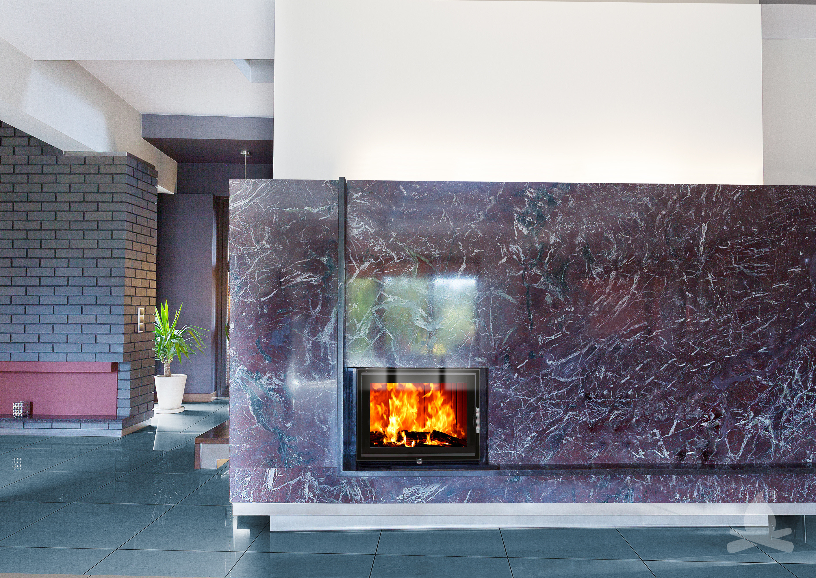 (P) Alege inteligent șemineul potrivit pentru căldura și siguranța familiei tale!