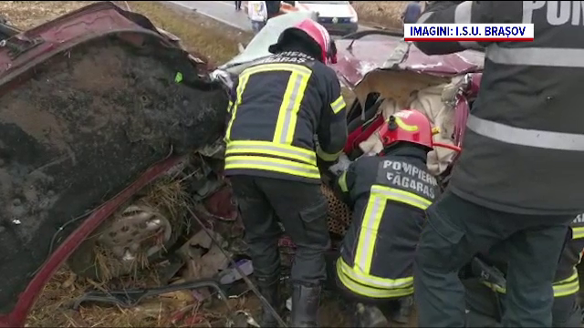 Doi oameni au murit şi un copil de trei ani este în comă, în urma unui grav accident, în judeţul Braşov