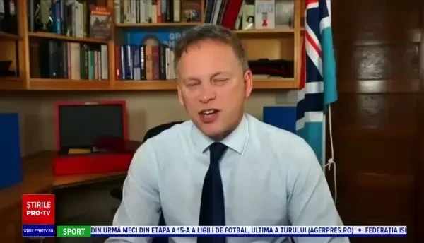 Situație disperată în Europa. Mii de șoferi au rămas blocați în Marea Britanie, din cauza noii tulpini de coronavirus