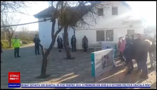 Voluntari din toată țara încearcă să facă un Crăciun magic pentru copiii nevoiași. Ce este „Camionul de Crăciun”