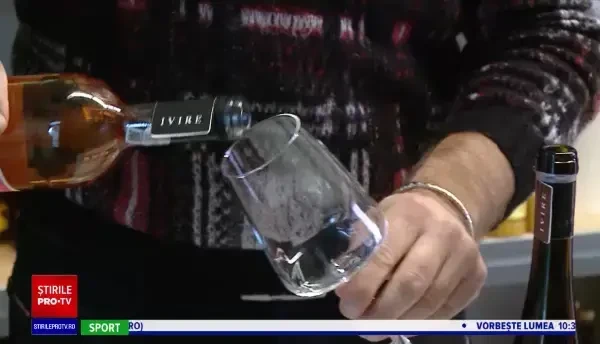 Cosurile cadou, soluția găsită de producătorii locali ca să supraviețuiască în această perioadă