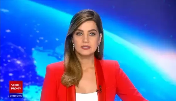 Membrii Familiei Regale au împărțit cadouri mai multor familii nevoiașe din comuna Săvârșin