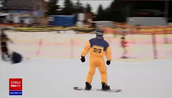 Cum au petrecut românii Crăciunul la munte: ”Singura diferenţă este că porţi mască”