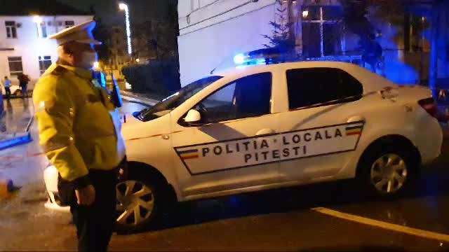 Un bărbat a cerut 5000 de euro ca să nu arunce în aer Primăria Pitești. Cum a fost prins