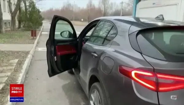 Peste 150 de mașini, majoritatea de lux, probleme la granița României. Ce au spus șoferii