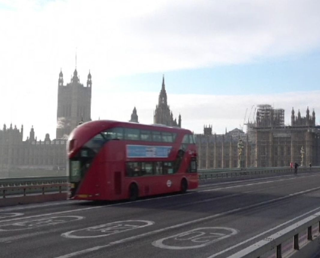 Ce condiții trebuie să îndeplinească românii în Marea Britanie pentru turism, muncă și studii