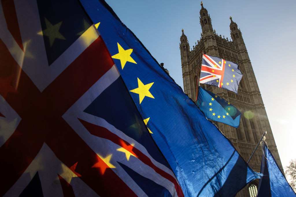 Britanicii defilează la Londra în favoarea întoarcerii Marii Britanii în Uniunea Europeană, la cinci ani de la Brexit