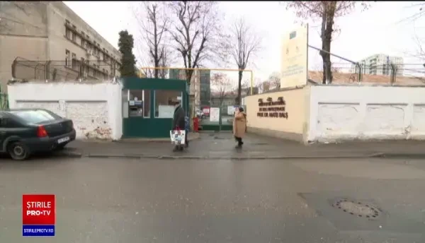 Alertă în România. Posibil caz de infectare cu noua tulpină de coronavirus descoperită în UK