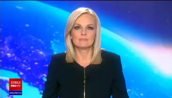 Video. Doi americani au sărit cu parașuta de pe acoperișul unui hotel cu 25 de etaje