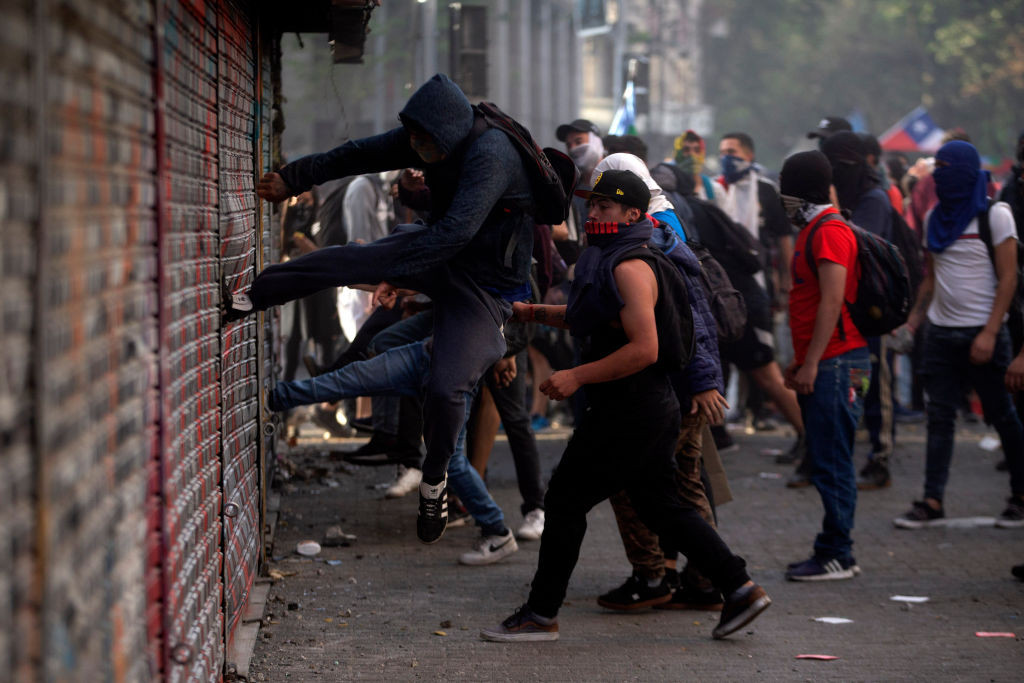 Avertismentul OECD pentru guvernele lumii. Greșeala care ar putea să stârnească revolte