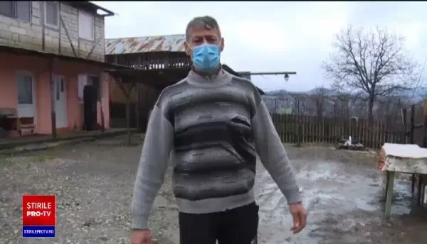 Gestul unui primar din Dâmbovița, după ce un bărbat și-ar fi aruncat gunoaiele pe pajiştea comunei