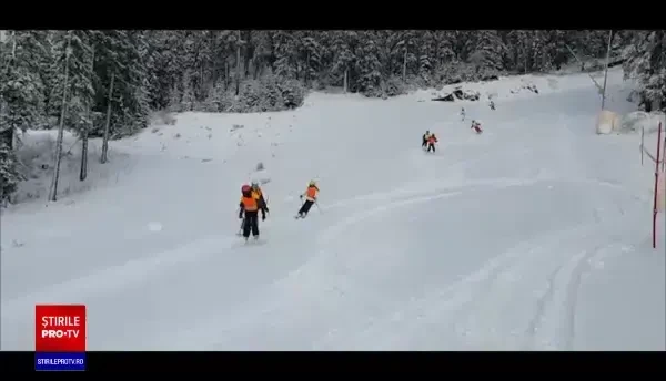 Cerere mare pentru locurile în taberele de schi pentru copii. Care sunt prețurile