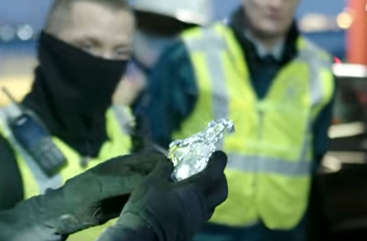 Sandvișuri confiscate la intrarea în Olanda. Șoferii englezi de TIR au aflat pe pielea lor normele Brexit