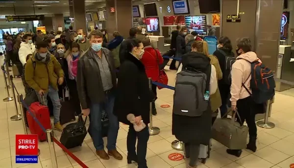 Pasagerii de pe Henri Coandă au așteptat 5 zile să prindă un zbor la Madrid. ”Suntem cu nervii la pământ”