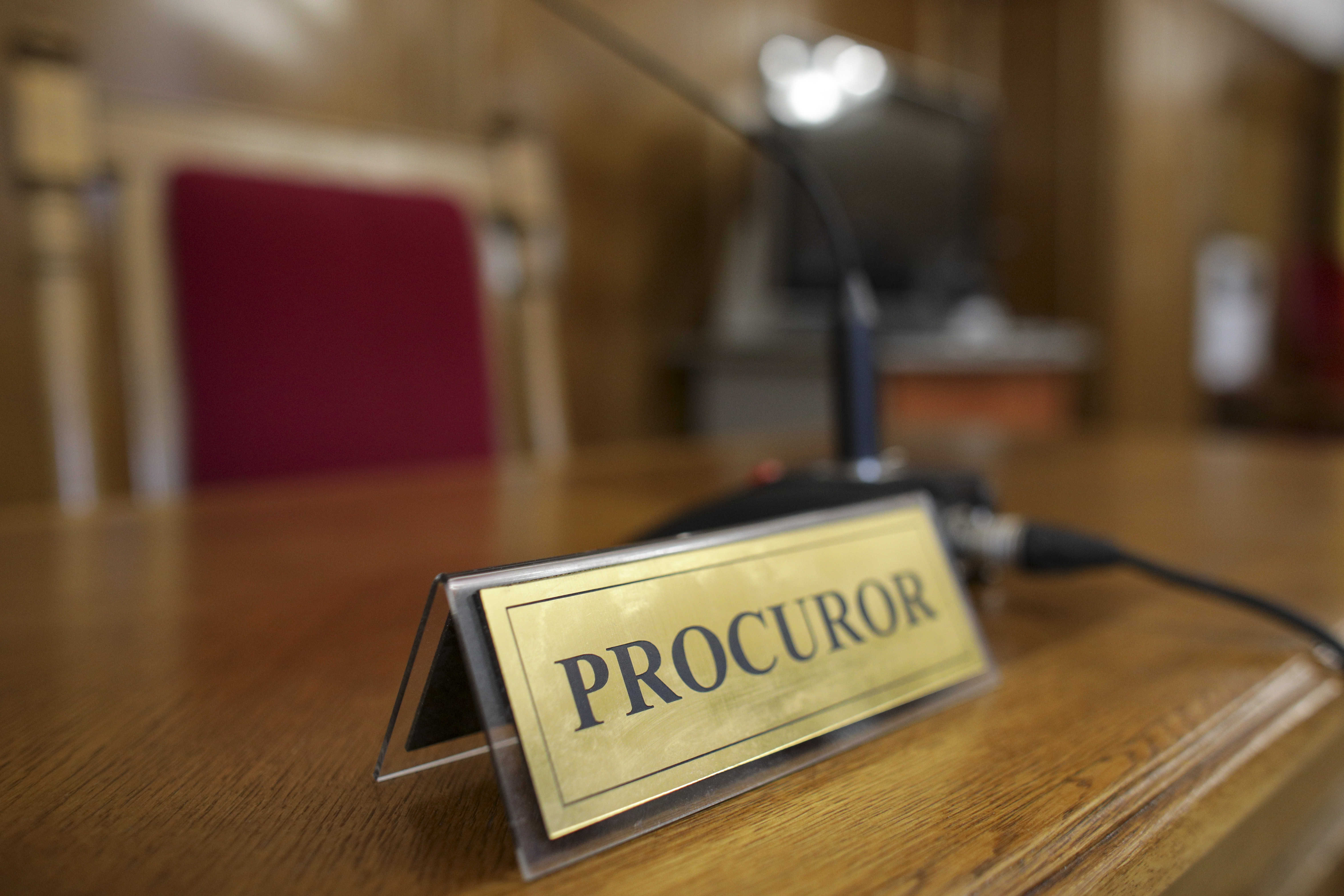 Tot mai mulți magistrați amenință cu blocarea Justiției, dacă nu se renunță la tăierea pensiilor speciale