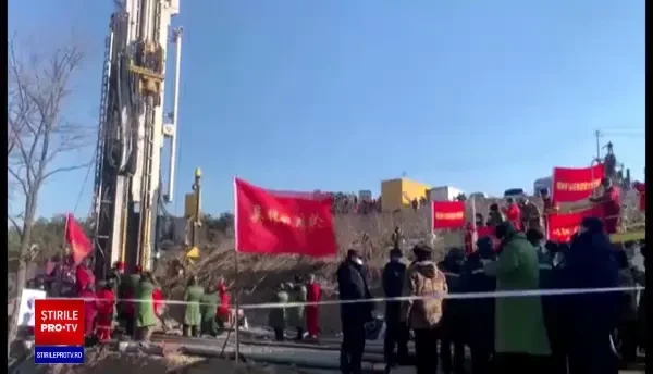 Semne de viață într-o mină din China, unde de o săptămână sunt blocați 22 de mineri