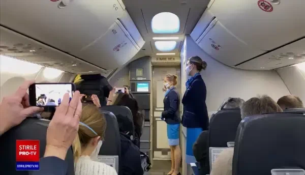 Aleksei Navalnîi a aterizat la Moscova, pe alt aeroport decât era prevăzut