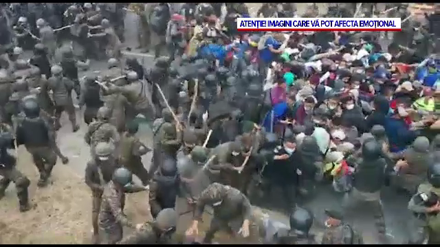 Ciocniri violente între armata din Guatemala și 9.000 de migranți care încercau să ajungă pe jos în SUA