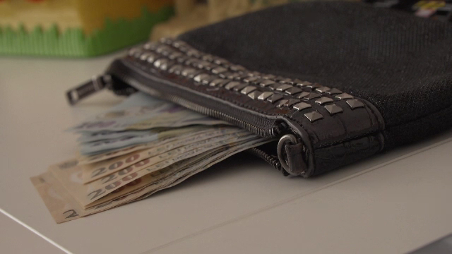 Țeapa luată de un bărbat care a lăsat garanție mașina de 30.000 € pentru un împrumut de 5.000 €