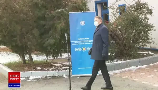 Președintele Iohannis: Atmosfera se schimbă, foarte multă lume dorește să se vaccineze