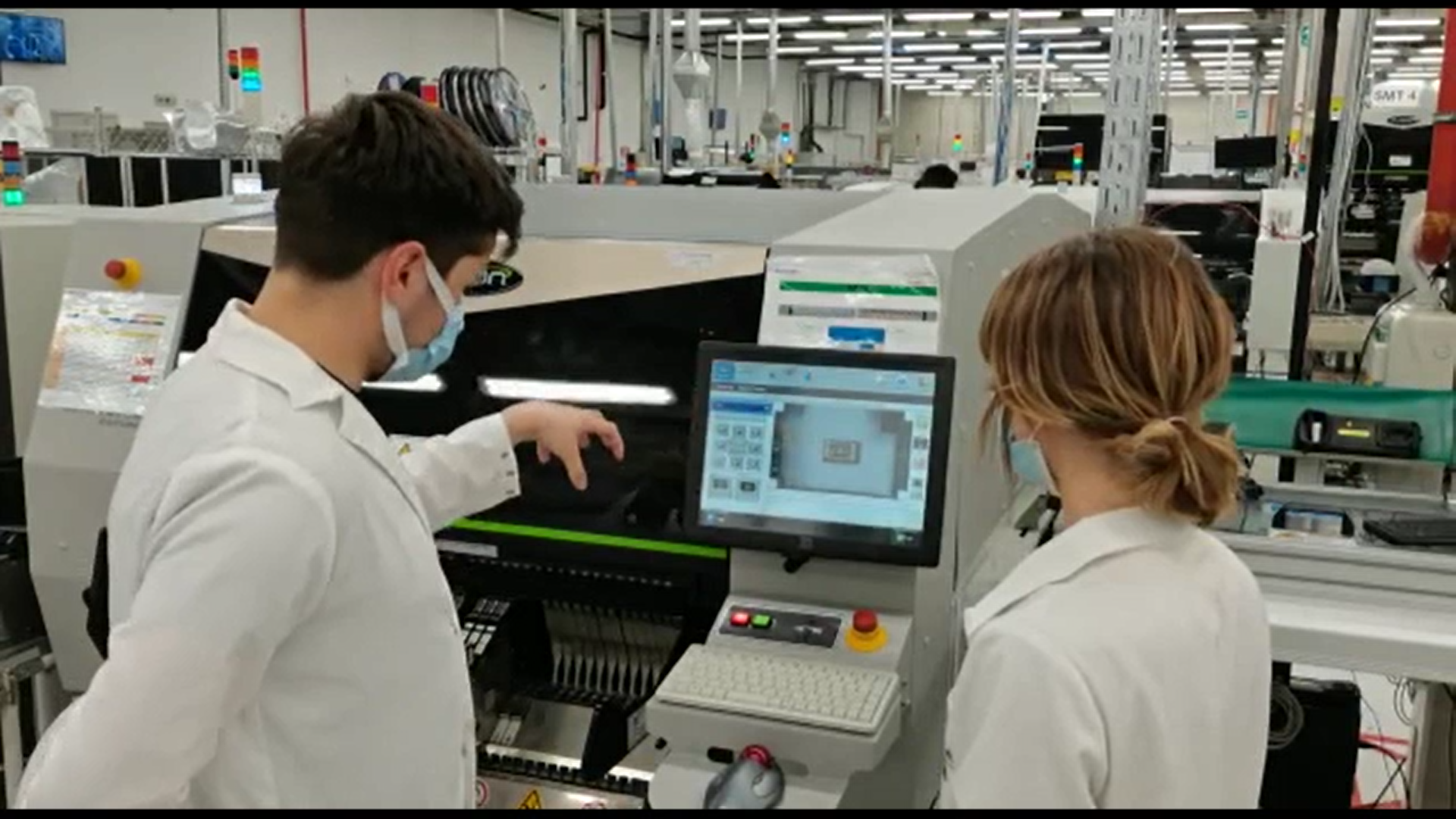 Studiu la nivel global: o treime dintre angajați trebuie să se recalifice în următorii trei ani