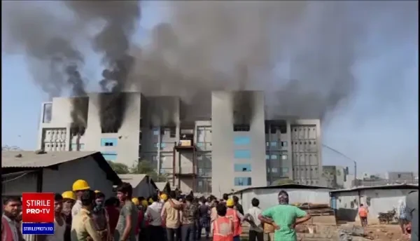 Incendiu la cea mai mare fabrică de vaccinuri din lume, unde se produc doze anti Covid-19