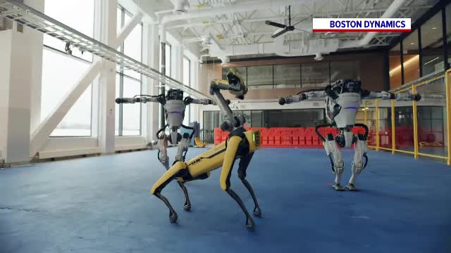 Cât a durat ca Boston Dynamics să-i învețe pe roboți să danseze în clipul ajuns viral