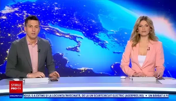 O mașină a căzut de pe un pod și a luat foc, în centrul Los Angelesului