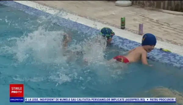 Turismul balnear începe să se dezmorțească. Hotelurile din Băile Felix sunt pline de turişti