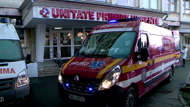 O fetiță de 8 ani din Vaslui, infectată cu Sars-CoV-2, a căzut de la etajul 1