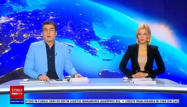 Camion plin cu stupi, răsturnat pe autostradă în SUA. De ce au fost ucise toate albinele