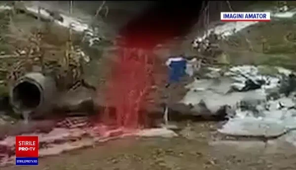 "Râu de sânge", într-o localitate din Argeş. "Să ştiţi că a fost un accident, nu se practică"