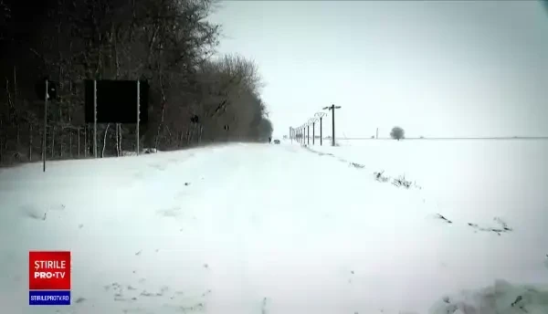 Viscolul a făcut prăpăd în Dobrogea. TIR-uri și zeci de mașini blocate în nămeți, până s-au închis drumurile