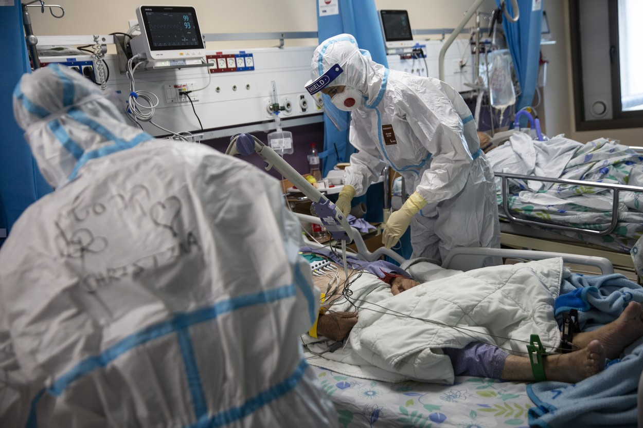 Un pacient internat la Iași în stare gravă a plecat acasă după 3 zile susținând că nu există COVID