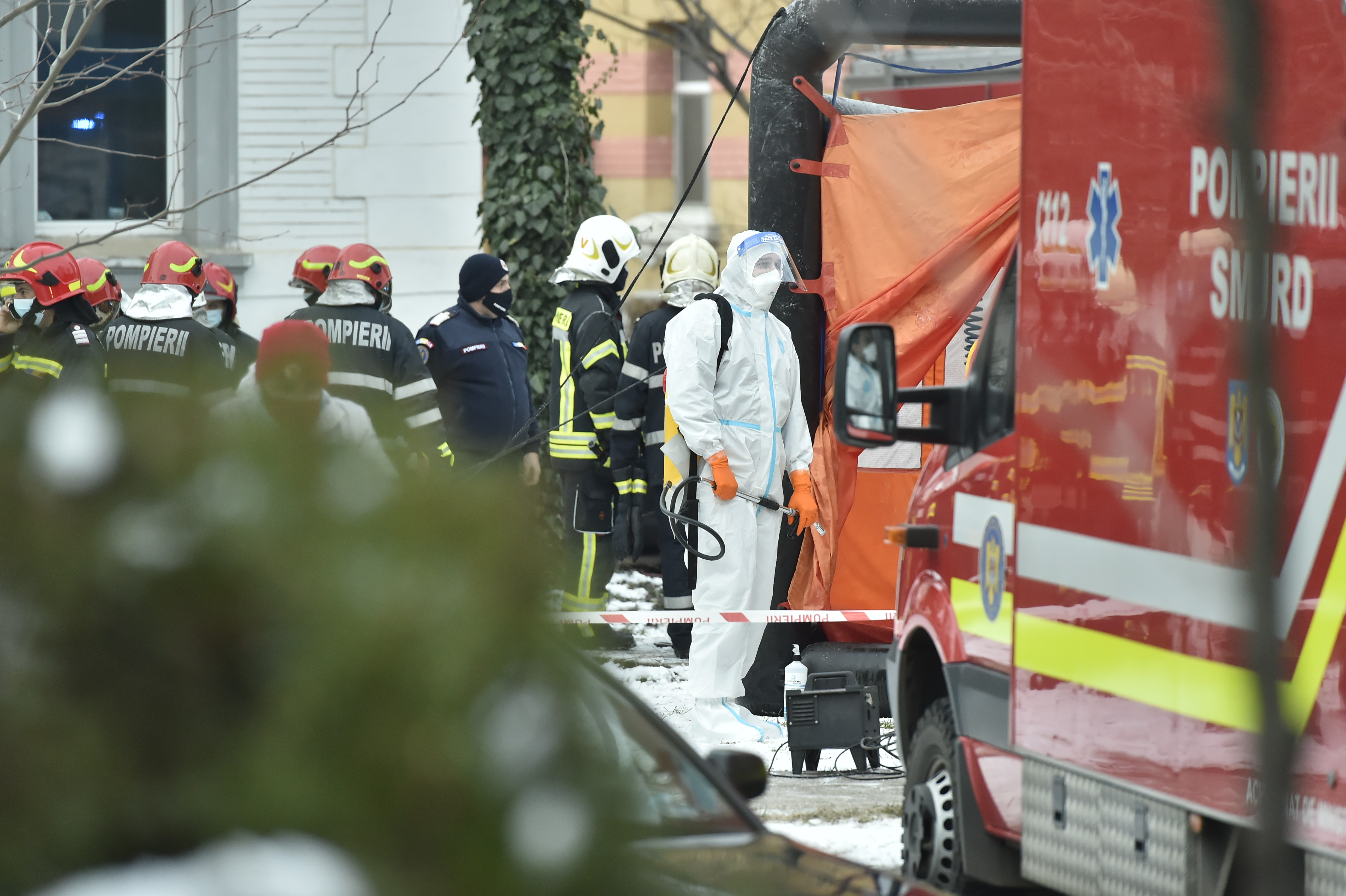 Filmul incendiului de la Institutul Matei Balş din Capitală. Cum s-a produs și de la ce ar fi izbucnit