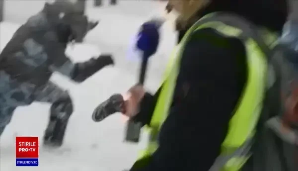 Soția lui Aleksei Navalnîi, reținută la un protest în Moscova. Cel puțin 4.000 de arestări în toată țara