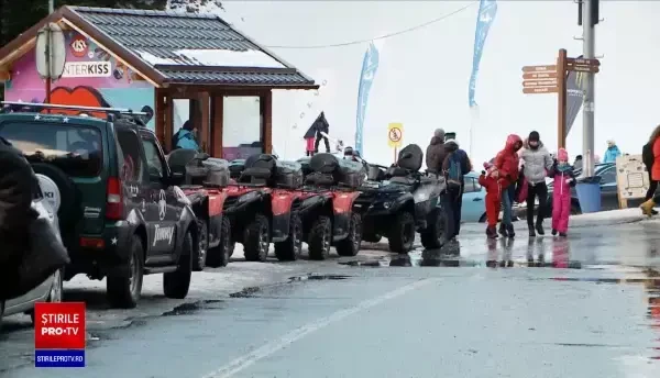 Dezastru în Parcul Natural Bucegi. Sute de ATV-uri distrug drumurile forestiere, potecile şi păşunile