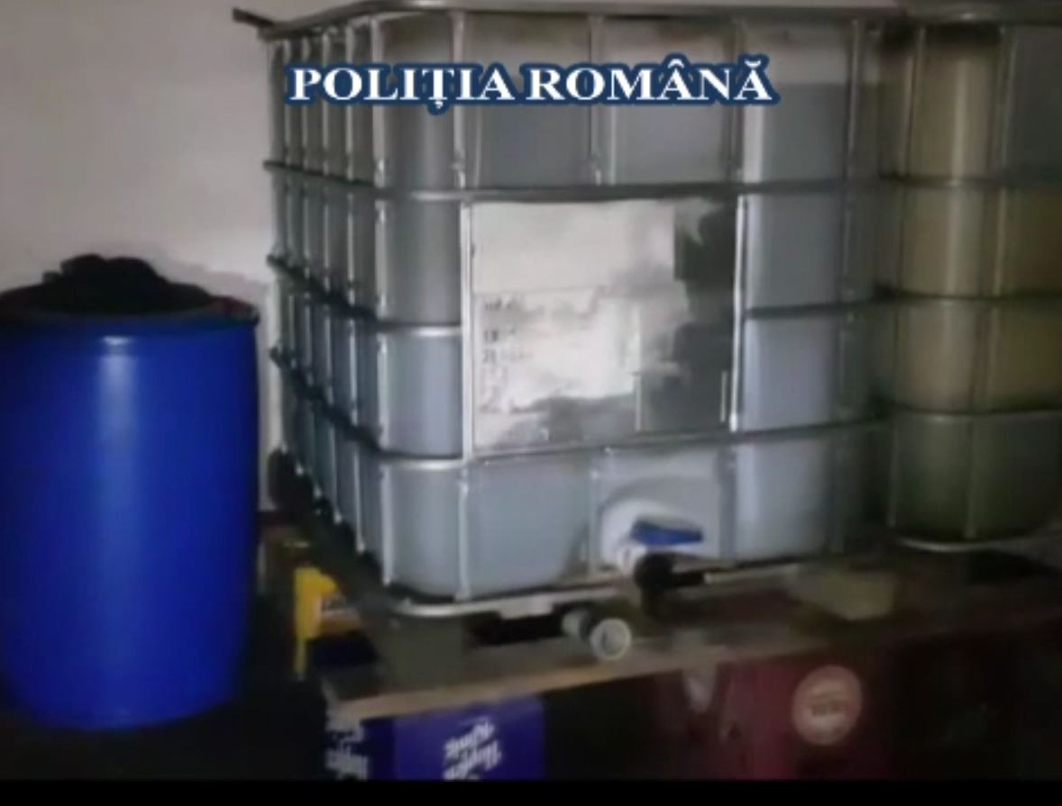 O grupare de traficanți de motorină avea acasă o adevărată fabrică de prelucrare, la Constanța