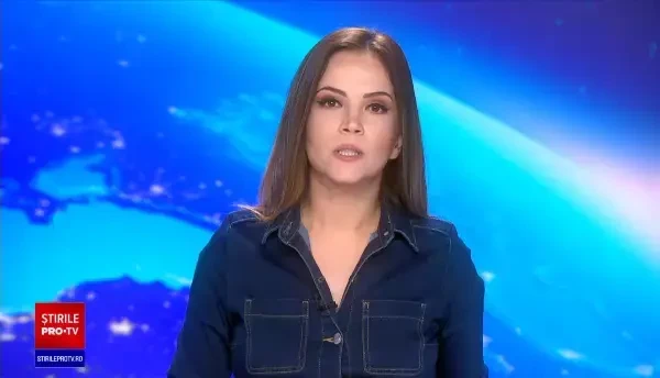 Doi tineri din Bacău, care au distrus cauciucurile unor maşini, căutați de poliție