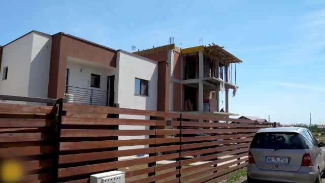 Românii s-au grăbit să își cumpere case în pandemie. Cu cât s-a vândut o locuinţă din Baloteşti