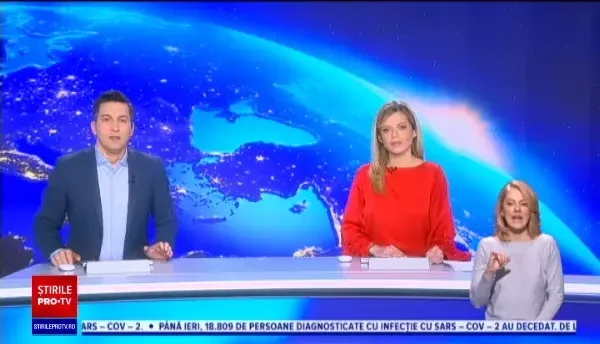 O masă de aer cu particule de praf saharian ajunge deasupra României