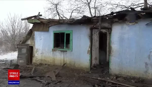 Un bătrân din Vaslui a murit ars în casă. Descoperirea macabră făcută de pompieri