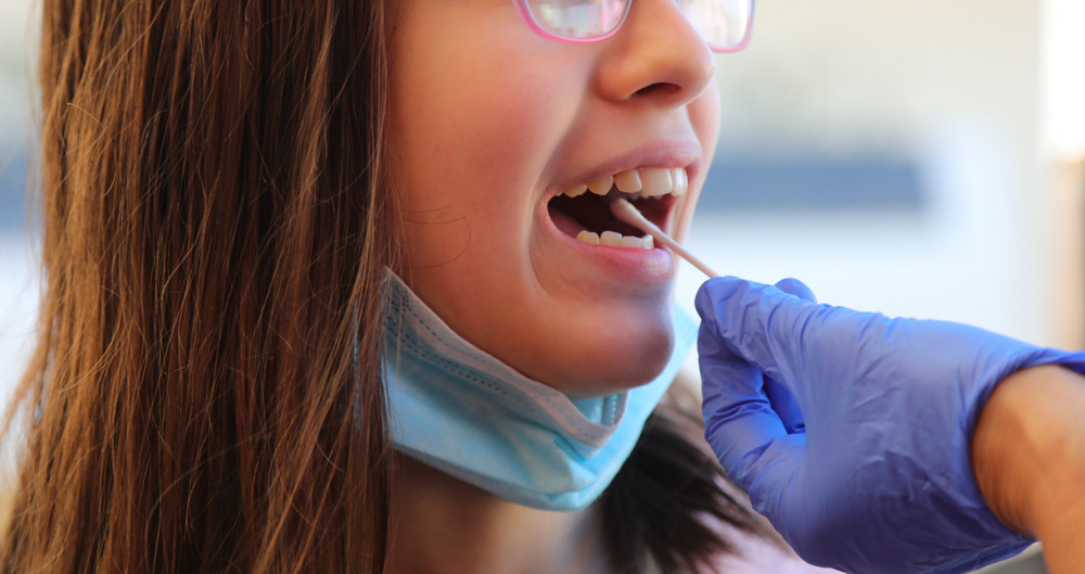 Ce se întâmplă dacă un părinte nu este de acord cu testarea anti-COVID a copilului la școală