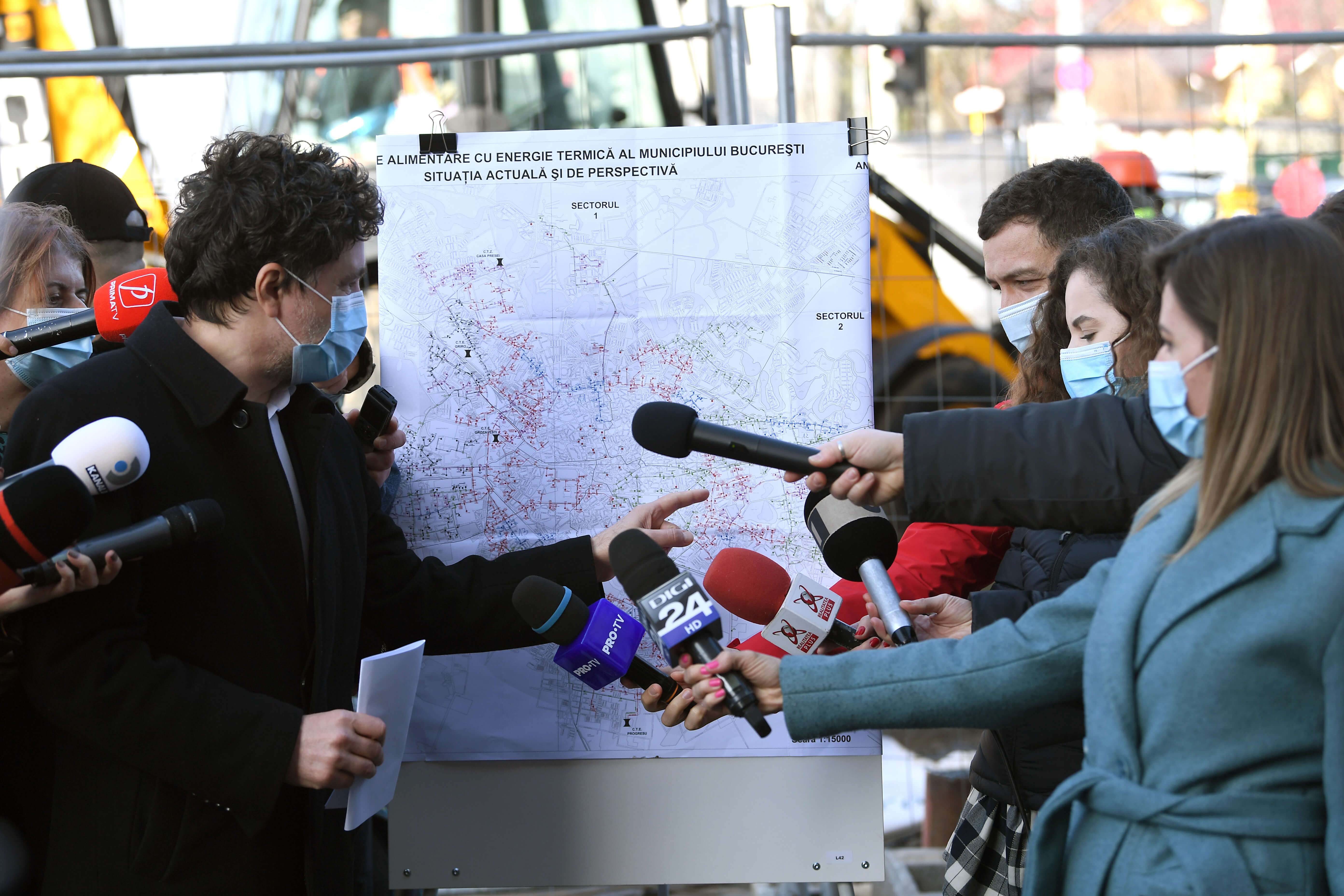 Nicușor Dan anunță începerea lucrărilor la rețeaua de termoficare a Capitalei