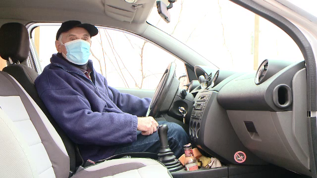 "Nea Mihai", şoferul de 97 de ani care nu a văzut că a lovit un pieton pe trecere. ”Ce să fie? Nimic”