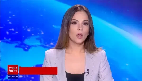 Un camion plin cu anvelope a luat foc pe DN1. Momentul, filmat de șoferii din zonă. VIDEO