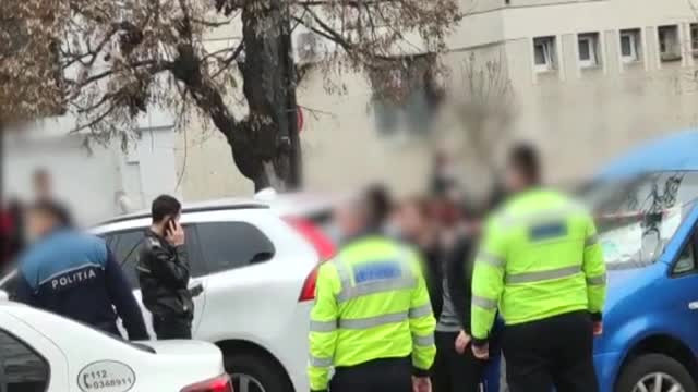 Copiii unor persoane importante din Pitești au fost prinși cu droguri