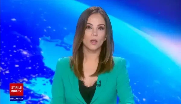 Mai multe lebede au rămas captive în gheața de pe râurile Siret și Suceava. Cum au fost salvate