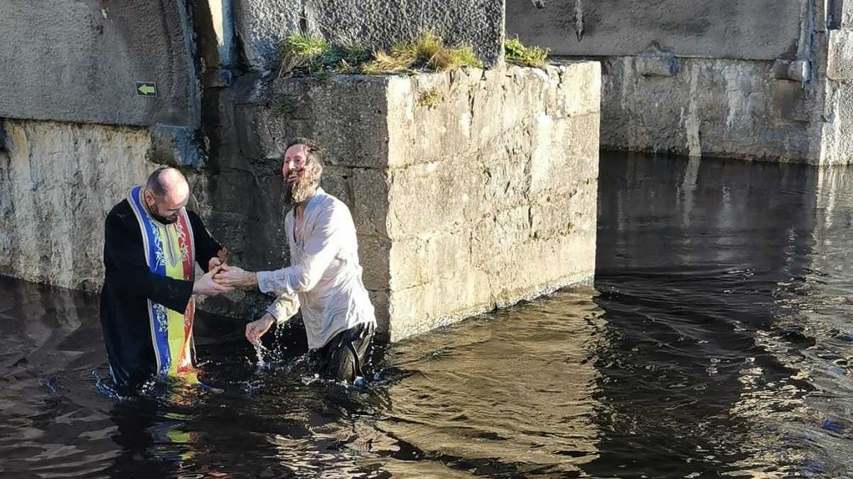 Paul Kingsnorth, unul dintre cei mai mari scriitori englezi în viață, botezat ortodox de către un preot român